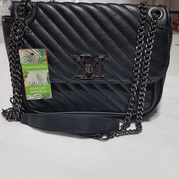 Badgley Mischka Quilted Vegan Leather Purse - Picture 10 of 11